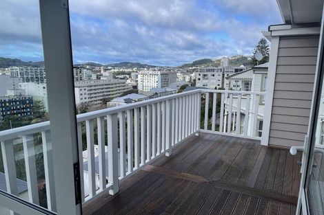 Photo of property in 2/231 The Terrace, Wellington Central, Wellington, 6011