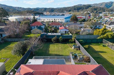 Photo of property in 62 Karaka Street, Wainuiomata, Lower Hutt, 5014