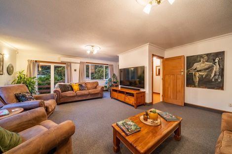 Photo of property in 17 Black Beech Street, Birchville, Upper Hutt, 5018