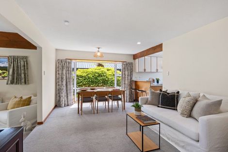 Photo of property in 2/19 Manor Place, Bryndwr, Christchurch, 8053