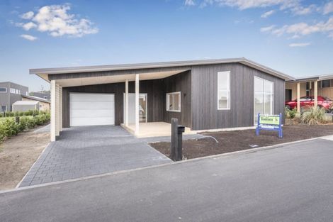 Photo of property in 3 Mirek Street, Waikanae, 5036