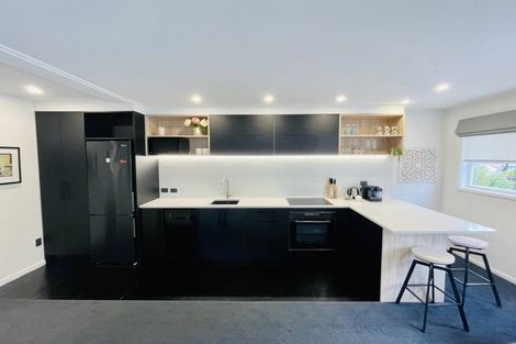 Photo of property in 5/147 Glenmore Street, Kelburn, Wellington, 6012