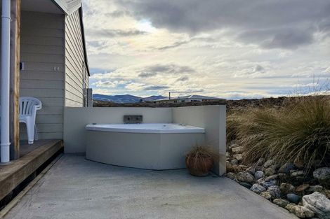 Photo of property in 1061 Ardgour Road, Tarras, Cromwell, 9383