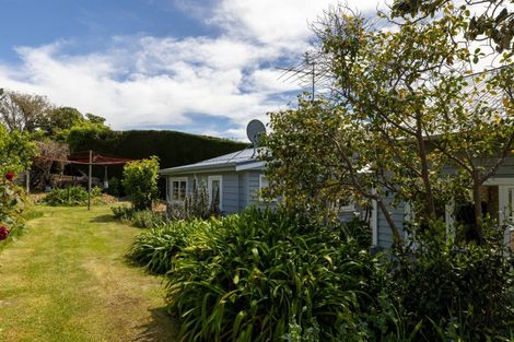 Photo of property in 8 Percy Street, Akaroa, 7520