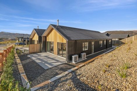 Photo of property in Northlake, 17b Linnburn Road, Wanaka, 9305