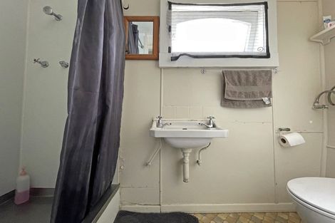 Photo of property in 184 Grey Street, Palmerston North, 4414