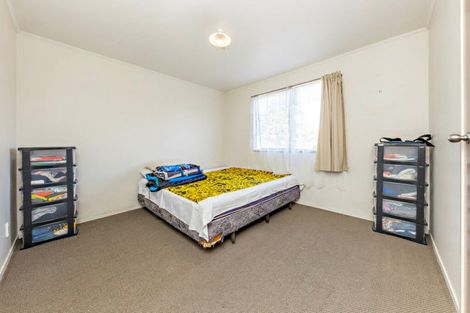 Photo of property in 4 Blackgate Place, Weymouth, Auckland, 2103