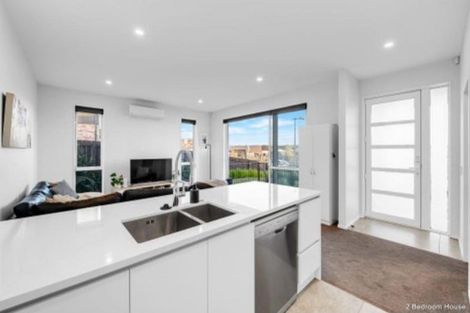 Photo of property in 4 Seventh View Avenue, Beachlands, Auckland, 2018