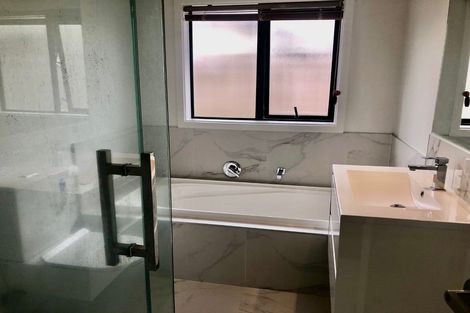 Photo of property in 13 Waikaka Place, Rototuna North, Hamilton, 3210