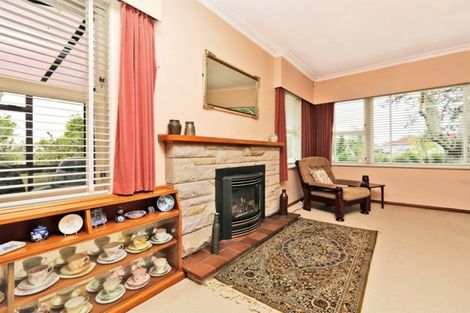 Photo of property in 12 Wyatt Avenue, Onekawa, Napier, 4110