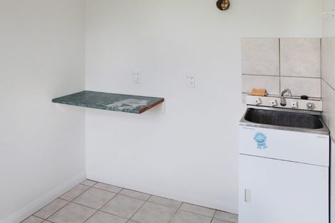 Photo of property in Sharella Park Cattery, 578 Kairanga Bunnythorpe Road, Newbury, Palmerston North, 4478