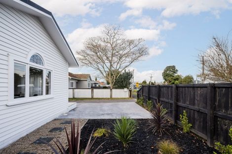 Photo of property in 74 Rimu Street, Maeroa, Hamilton, 3200