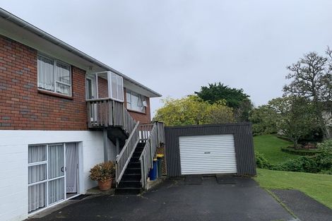 Photo of property in 10 Ciprian Place, Henderson, Auckland, 0612