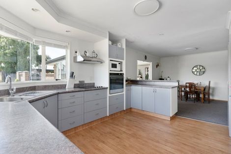 Photo of property in 15 Van Dieman Close, Templeton, Christchurch, 8042