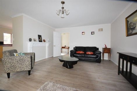 Photo of property in 75a Queen Street West, Levin, 5510