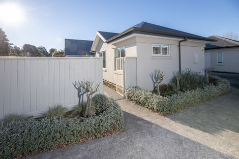 Photo of property in 1/6 Kauri Street, Riccarton, Christchurch, 8041