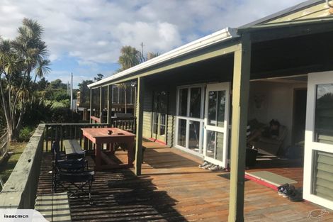 Photo of property in 20 Komiti Road, Tinopai, 0593