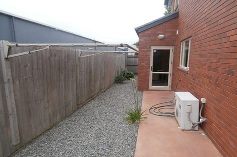 Photo of property in 42d Picton Avenue, Riccarton, Christchurch, 8011