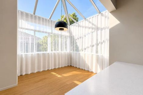 Photo of property in 13a King Richard Place, Browns Bay, Auckland, 0630