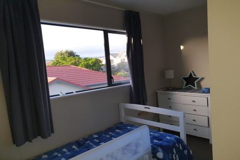 Photo of property in 74 Samwell Drive, Whitby, Porirua, 5024