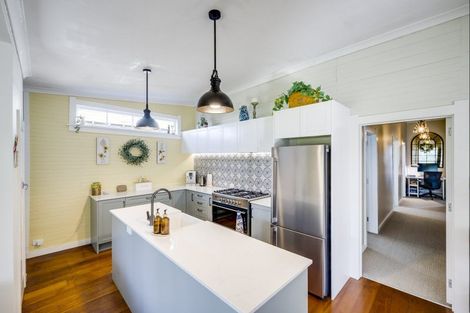 Photo of property in 141 Georges Drive, Napier South, Napier, 4110
