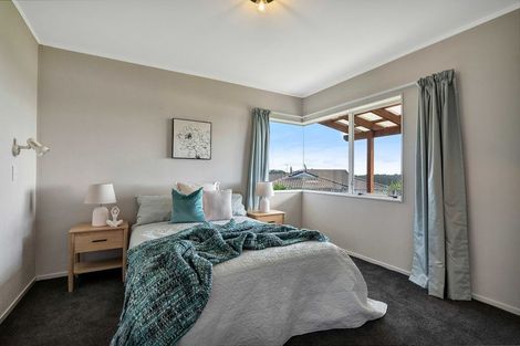 Photo of property in 6 Renown Place, Spotswood, New Plymouth, 4310