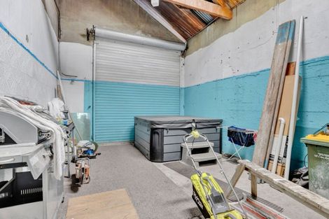 Photo of property in 11 High Street, Eltham, 4322