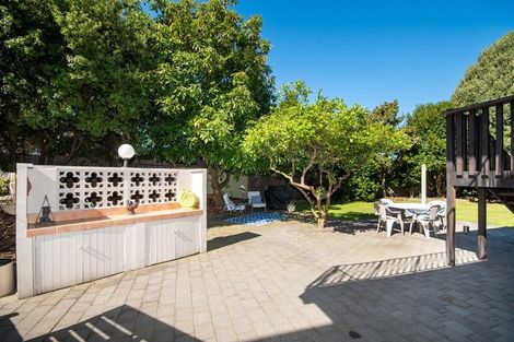 Photo of property in 43 Kuku Street, Te Awanga, 4102