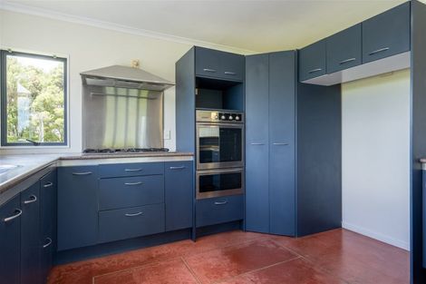 Photo of property in 42 Piwakawaka Rise, Karetu, 0283