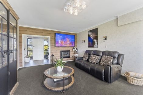 Photo of property in 1812 Opunake Road, Mahoe, Hawera, 4679