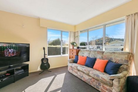 Photo of property in 7b Wetherby Grove, Wainuiomata, Lower Hutt, 5014