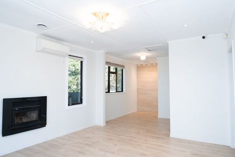 Photo of property in 12 Pomaria Road, Henderson, Auckland, 0610