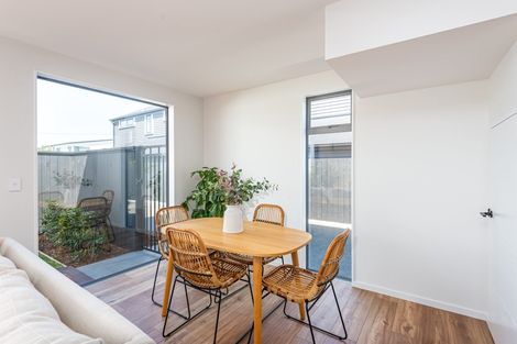 Photo of property in 2/525 Madras Street, St Albans, Christchurch, 8014