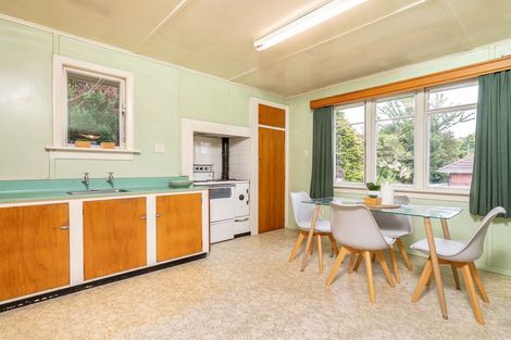 Photo of property in 32 Kaikorai Valley Road, Kaikorai, Dunedin, 9010