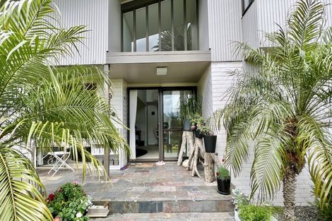 Photo of property in 24 Seneca Court, Golflands, Auckland, 2013