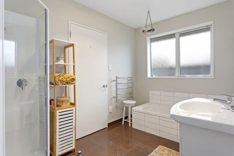 Photo of property in 146d High Street, Oxford, 7430