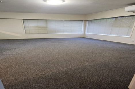 Photo of property in 1/190 Coronation Road, Hillcrest, Auckland, 0627