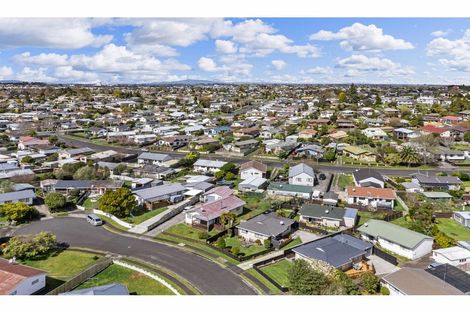 Photo of property in 8a Bradley Place, Nawton, Hamilton, 3200