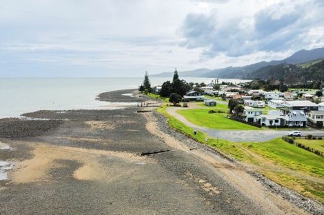 Photo of property in 26 Aputa Avenue, Te Puru, Thames, 3575