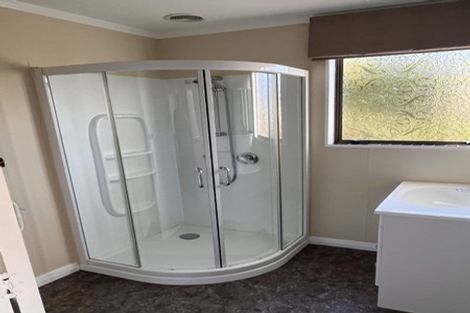 Photo of property in 11 Greenhithe Street, Waihola, Milton, 9073