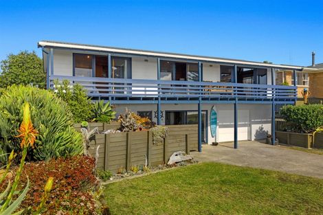 Photo of property in 220 Ocean Road, Ohope, 3121