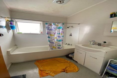 Photo of property in 94 Wordsworth Road, Manurewa, Auckland, 2102