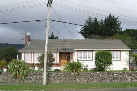 Photo of property in 1 Delaney Drive, Stokes Valley, Lower Hutt, 5019