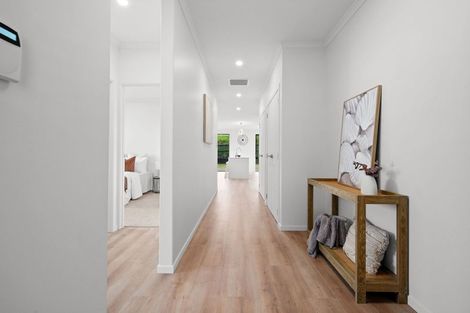 Photo of property in 39 Overton Street, Rototuna North, 3210