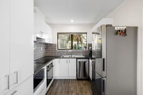 Photo of property in 32a Odlin Crescent, Nawton, Hamilton, 3200