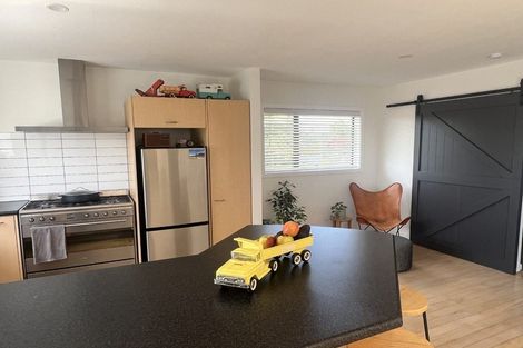 Photo of property in 13 Skerten Avenue, Hornby, Christchurch, 8042