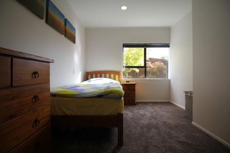 Photo of property in 1/52 Galloway Crescent, Farm Cove, Auckland, 2012