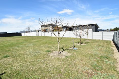 Photo of property in 29 Rhoboro Road, Twizel, 7901
