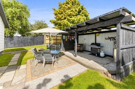 Photo of property in 2/4 Kahikatea Place, Ranui, Auckland, 0612