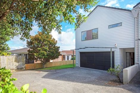 Photo of property in 5/124 Pakuranga Road, Pakuranga, Auckland, 2010